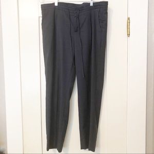 Banana Republic women’s Navy Blue Pants. Size 10